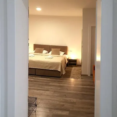 Apartmani I Sobe Laganini Nova Gradiska Exterior foto