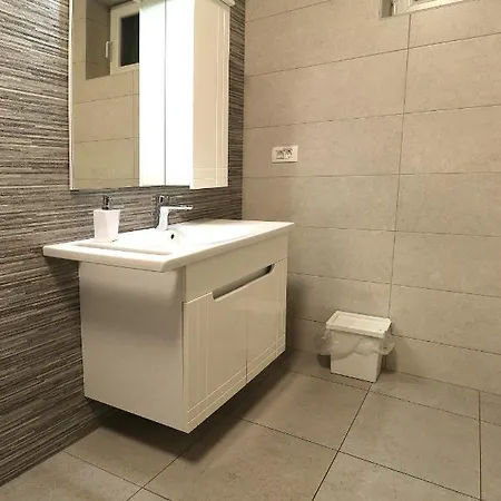 Apartmani I Sobe Laganini Nova Gradiska Exterior foto