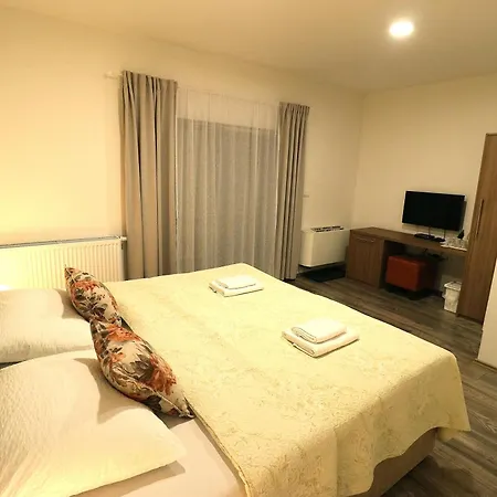 Apartmani I Sobe Laganini Nova Gradiska Exterior foto