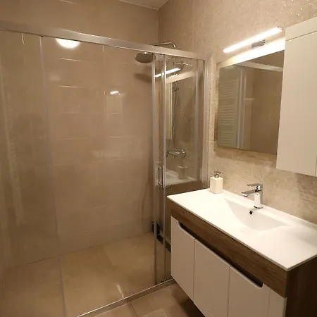 Apartmani I Sobe Laganini Nova Gradiska Exterior foto