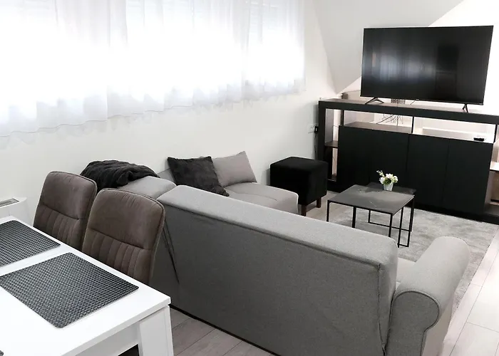 Apartmani I Sobe Laganini