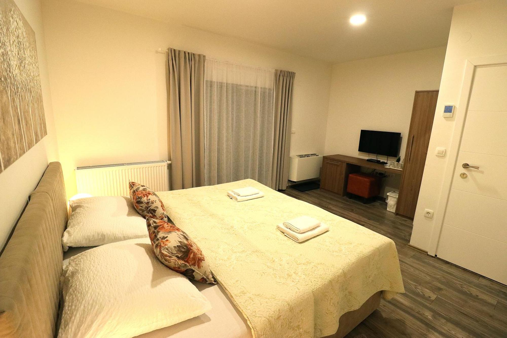 Guest house I Sobe Laganini *
